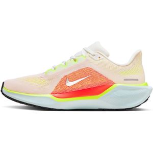 Nike pegasus 41 in de kleur wit.