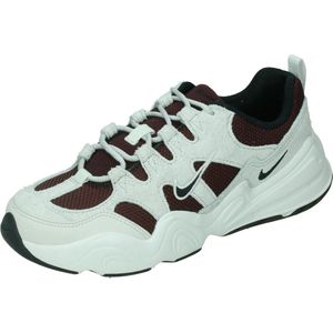 Nike tech hera in de kleur ecru