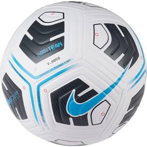 VoetbalKinderen en volwassenen