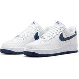 Nike - Air Force 1 07 - Basketbalschoenen - Wit - Navy Blauwe Details