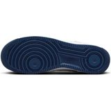 Nike - Air Force 1 07 - Basketbalschoenen - Wit - Navy Blauwe Details