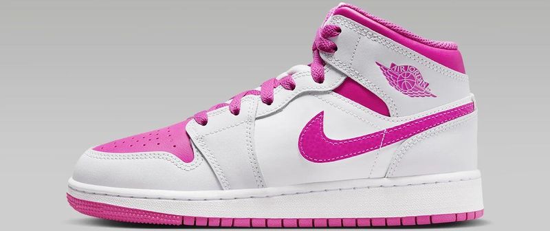 Nike Air Jordan 1 Mid GS Fire Pink - Sneakers - Kinderen - Meisjes - Wit Roze