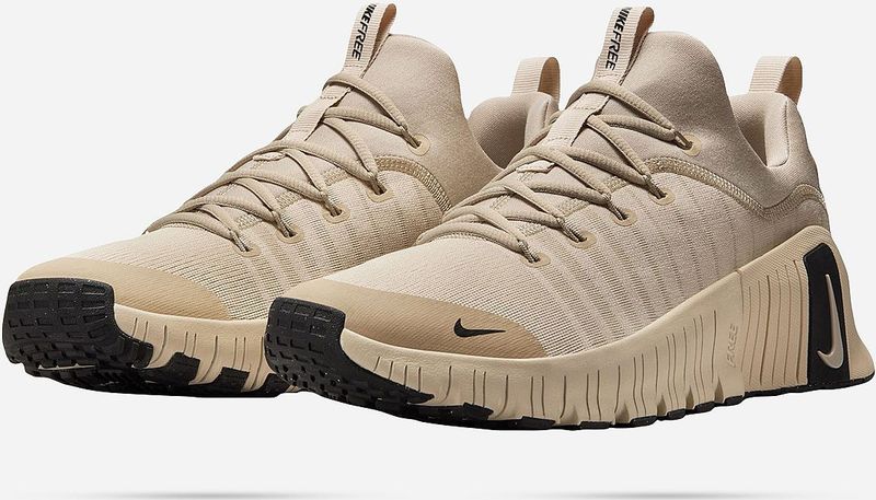 Nike Free Metcon 6 Workoutschoenen voor heren, Desert Khaki/Black-Lt Khaki, 42,5 EU, Desert Khaki Black Lt Khaki, 42.5 EU