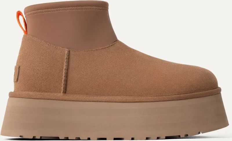 UGG - Classic Mini Dipper - Enkellaars - Chestnut - Suède / Textiel