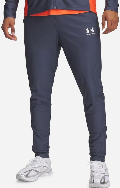 Under Armour UA M's Ch. Trainingspak - Downpour Grijs/Vuur/Wit - MD