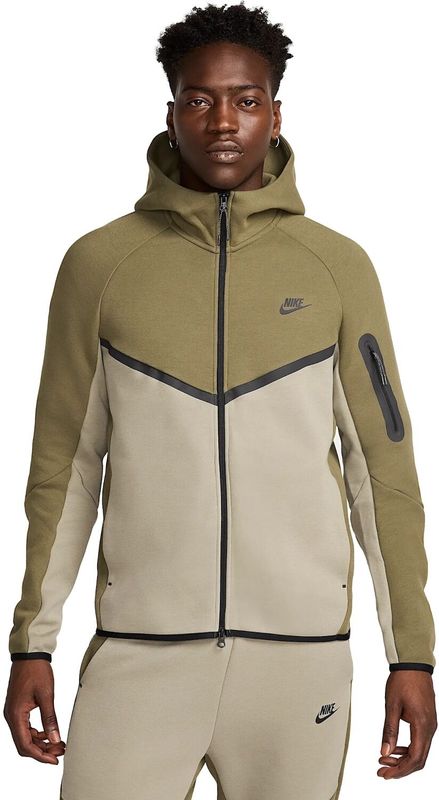 Nike - New Tech Fleece - Hoodie - Zwart - Water-Repellent, 53% Katoen, 47% Polyester