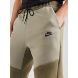 Nike - Tech Fleece - Joggingbroek - Olijfgroen Grijs Zwart