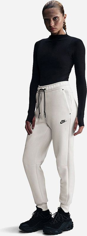 Nike Joggingbroek Tech Fleece - Comfortabele en Tijdloze Stijl
