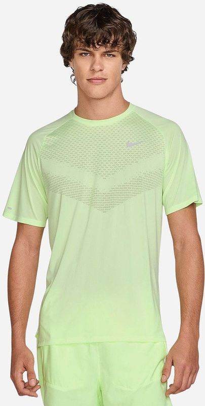 Nike - Stride Dri-FIT ADV - T-shirt - Zwart - Katoen - Lichtgewicht