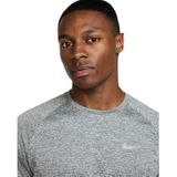 Nike - Stride - Sporttop - Grijs - Dri-FIT - Korte Mouwen