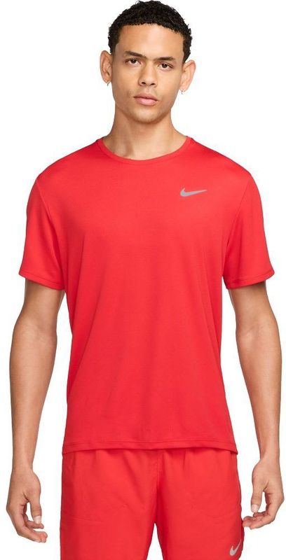 Nike - Dri-FIT UV Miler - Hardloopshirt - Rood - Korte Mouwen