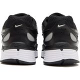 Nike P-6000 - Sneakers - Zwart