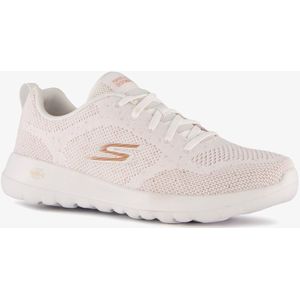 Skechers - Goga Mat - Trainingsschoen - Wit/Roségoudkleur - Vetersluiting