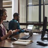 HP ProOne 440 G9 - All-in-One PC - Zilver - 512 GB - 16 GB - Intel Core i7-14700T - UHD Graphics 770