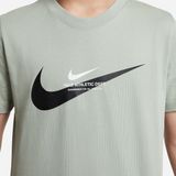 NIKE - b nsw si graphic tee - Sport T-shirt - Groen - Katoen