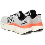 New Balance - Kaida Road - Loopschoen - Pasteloranje - Zwart - Offwhite