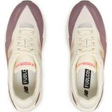 New Balance - Rebel v5 - Loopschoen - Beige / Crème - Hardloopschoenen