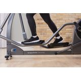 Life Fitness E1 GO Crosstrainer