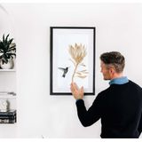 NETGEAR Meural Canvas II – Het digitale canvas (55cm) die afbeeldingen en fotografie in levensechte details weergeeft | 41X61 cm witte lijst | WiFi | Gemaakt door NETGEAR (MC321WL)