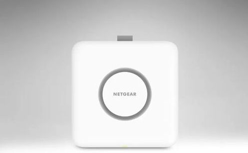 Netgear - INSIGHT MANAGED WIFI 7 - Tri-Band WBE - 1 Poort - 690 g