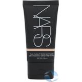 Nars Pure Radiant Tinted Moisturizer SPF30
