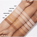 e.l.f. Halo Glow Setting Powder, Seidig, Verwischend, Glättet, Minimiert Poren Und Feine Linien, Erzeugt Einen Weichen Fokus-Effekt, Halbmattes Finish, Vegan & Tierversuchsfrei, Light, 6,8 g
