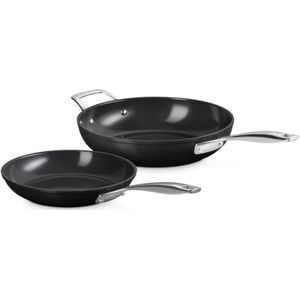 Le Creuset - Essential Non-Stick Ceramic - Pannenset - Koekenpan Ø 24 cm en Sauteuse Ø 28 cm - Keramische Antiaanbaklaag