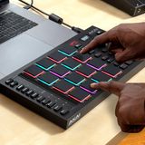 AKAI MPC Studio II - Muziekproductiestation Sampler MIDI USB - Zwart