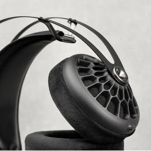 Meze - 105 AER - Hoofdtelefoon - Zwart