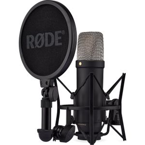 RØDE NT1 5e generatie studio condensatormicrofoon met groot diafragma met XLR- en USB-uitgangen, schokbestendige houder en popfilter voor spraakopname en podcasting (zwart)