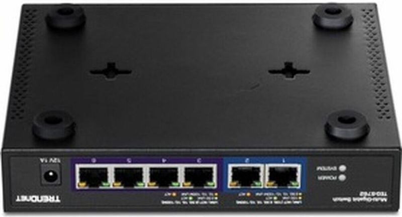 Trendnet - TEG-S762 - Switch - 6-poorts - 10G - 2,5G - Metalen Behuizing