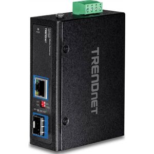 Trendnet - TI-F11SFP - Transceiver - Zwart - 100/1000 Base-T naar SFP, PoE/PoE+ tot 30 Watt