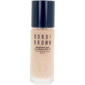 Bobbi Brown Weightless Skin  N 052 Natural  Foundation 15