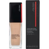 Shiseido Synchro Skin Radiant Lifting  220 Linen  Foundation