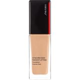 Shiseido Synchro Skin Radiant Lifting  310 Silk  Foundation