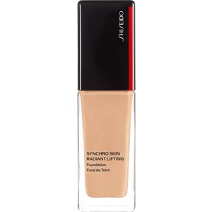 Shiseido Synchro Skin Radiant Lifting  310 Silk  Foundation