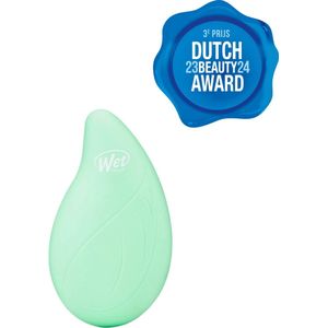 WetBrush Go Green Palm Detangler - Tea Tree Oil - Compacte Ontwarrende Haarborstel - Voor Nat En Droog Haar - Ultra Zachte IntelliFlex® Borstelharen - Vermindert Haarbreuk - Lichtgewicht & Handzaam Formaat - Verrijkt Met Tea Tree Olie - Groen