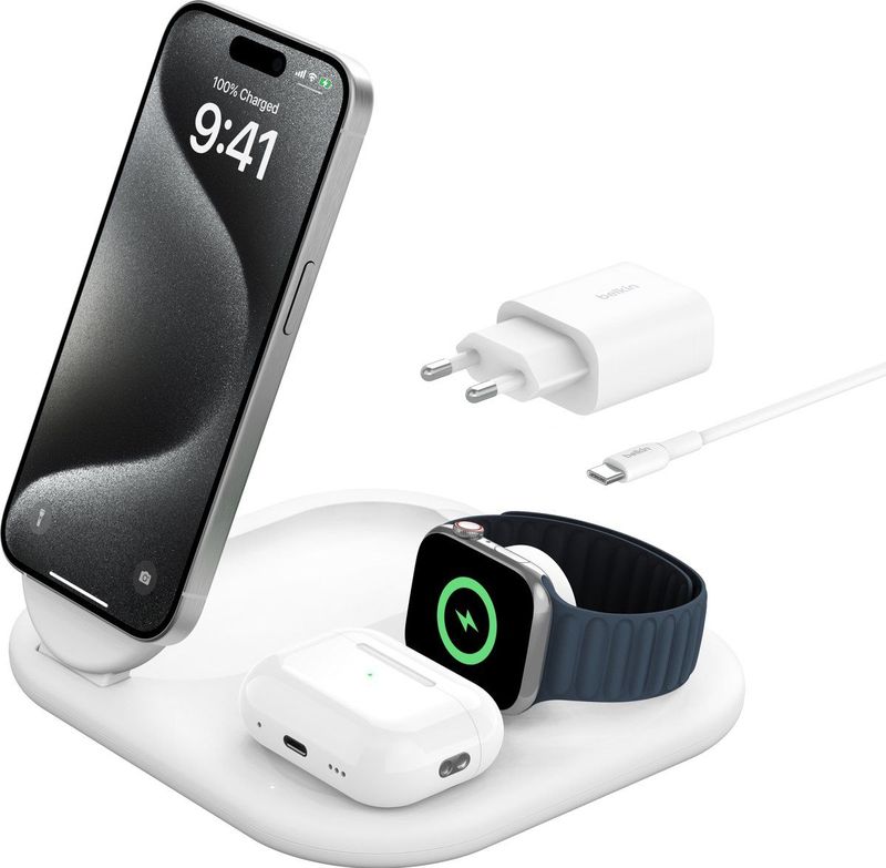 Belkin BoostCharge Ladegerät induktive 3-in-1 Ladestation Qi2, 15 W, klappbar MagSafe-kompatibles Ständer für Apple iPhone 16/15, Apple Watch, AirPods, rutschfest, Schnellladen, mit Netzteil – Weiß