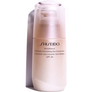 Shiseido Benefiance Wrinkle Smoothing Day Emulsion SPF 20 - 75 ml - gezichtsverzorging