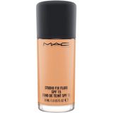 MAC Cosmetics Studio Fix Fluid Foundation SPF 15 - NC25