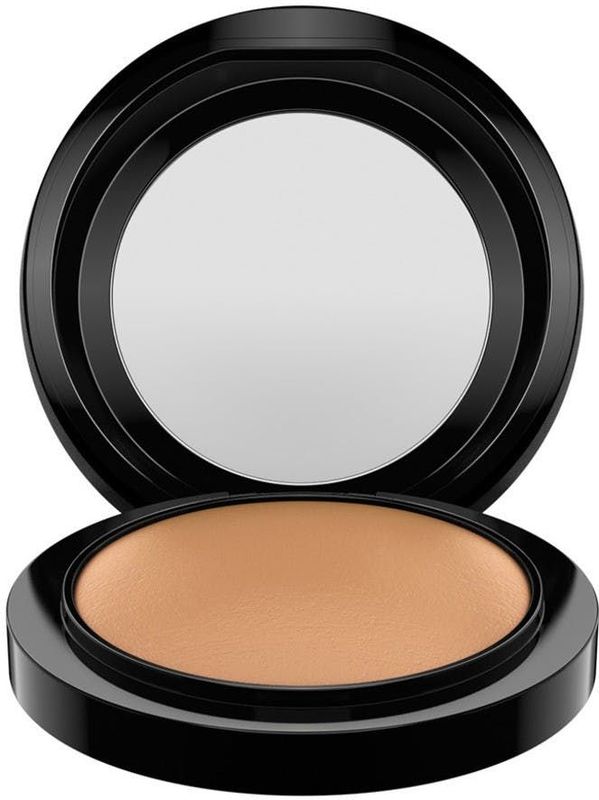 MAC Mineralize Skinfinish Natural Dark 10 g