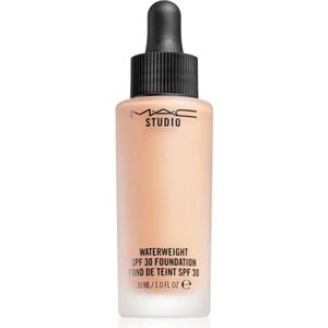 MAC Studio Waterweight SPF30 Foundation 30 ml NW18