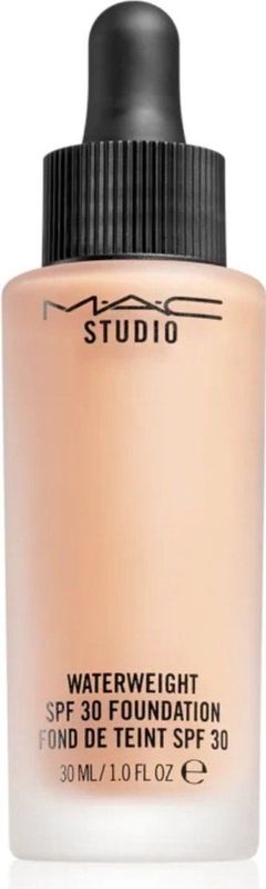 MAC Studio Waterweight SPF30 Foundation 30 ml NW18