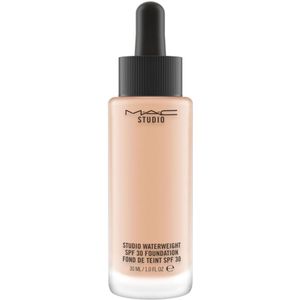 MAC Studio Waterweight SPF 30 /Pa++ Foundation Nw20