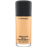 MAC Cosmetics - Studio Fix Fluid SPF 15 C40 - Foundation - 30ml