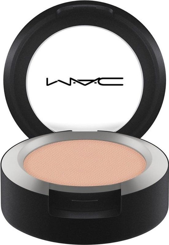 MAC Cosmetics Powder Kiss Soft Matte Best Of Me Oogschaduwg