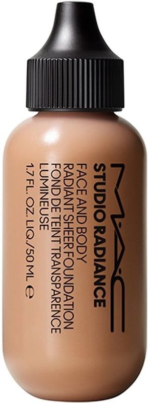 MAC Perfect Shot Radiance Face & Body Foundation 50 ml N4 Medium Plus Neutral