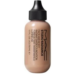 MAC Cosmetics Studio Radiance Face and Body Radiant Sheer Foundation Lichte make-up voor gezicht en lichaam Tint W2 50 ml