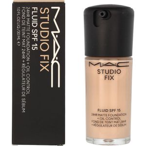 MAC Studio Fix Fluid Foundation SPF15