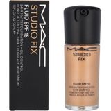 MAC Cosmetics Studio Fix Fluid SPF 15 C Foundation